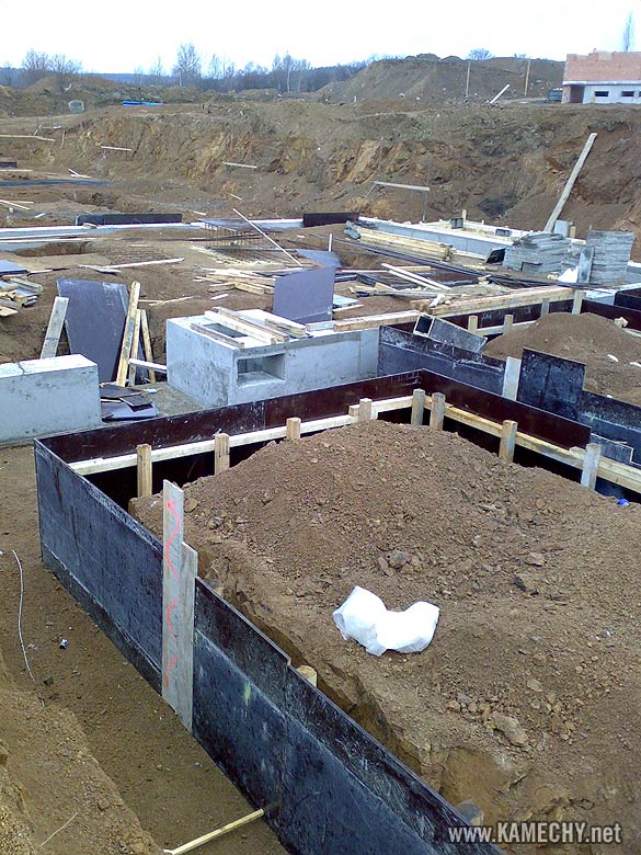 Aktuální stav stavby Kamechy I (etapa 3.) dne 27. 1. 2008