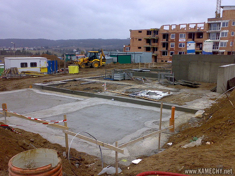 Aktuální stav stavby Kamechy I (etapa 4.) dne 27. 1. 2008