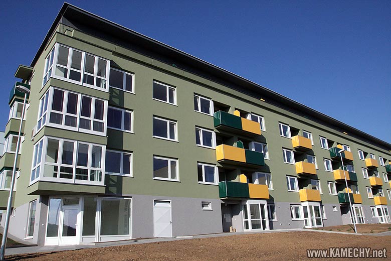 Aktuální stav stavby Kamechy I (etapa 2.) dne 4. 7. 2008