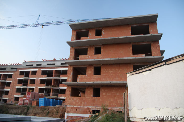 Aktuální stav stavby Kamechy I (etapa 3.) dne 28. 8. 2008