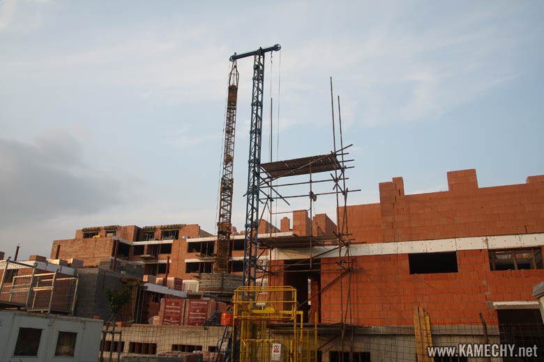 Aktuální stav stavby Kamechy I (etapa 5.) dne 12. 9. 2008