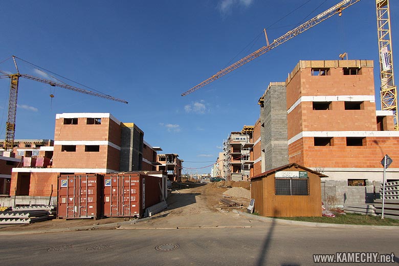 Aktuální stav stavby Kamechy I (etapa 3.) dne 18. 10. 2008