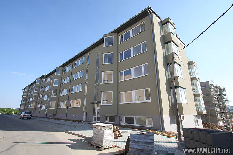 Aktuální stav stavby Kamechy I (etapa 3.) dne 25. 4. 2009