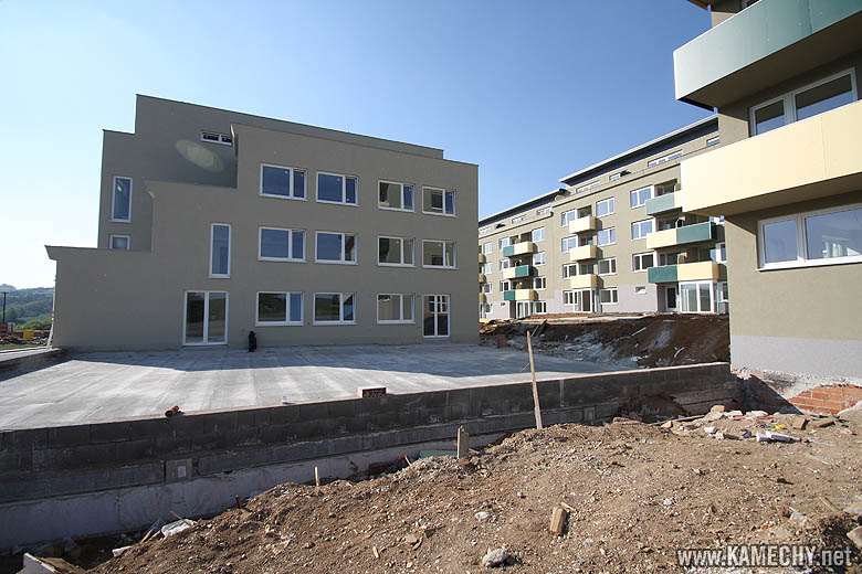 Aktuální stav stavby Kamechy I (etapa 3.) dne 25. 4. 2009