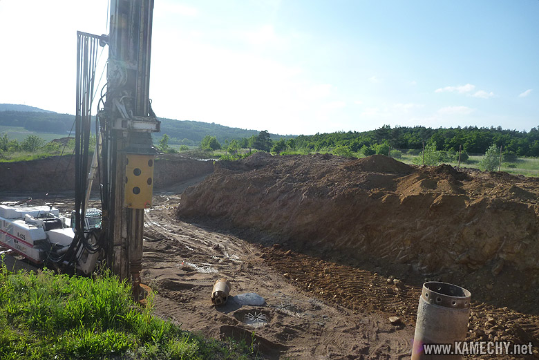 Aktuální stav stavby Kamechy III dne 6. 6. 2010